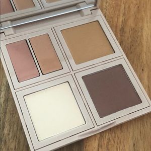 Bobbi Brown Essential 5-in-1 Face Palette